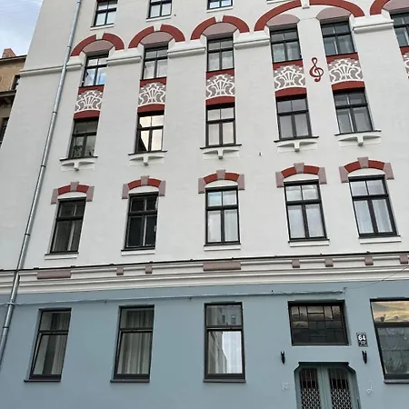 Two Bedroom Free Parking Quiet Dzīvoklis Riga