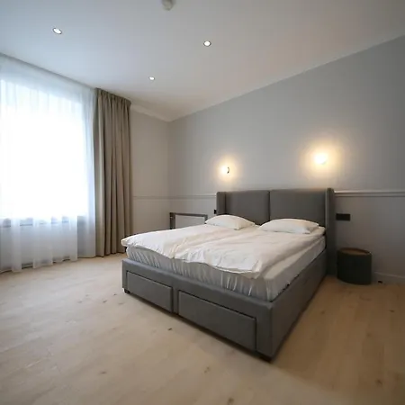 Two Bedroom Free Parking Quiet 아파트 *
